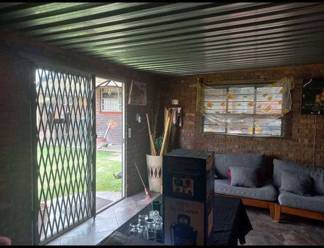 3 BEDROOM HOUSE FOR SALE IN COMET